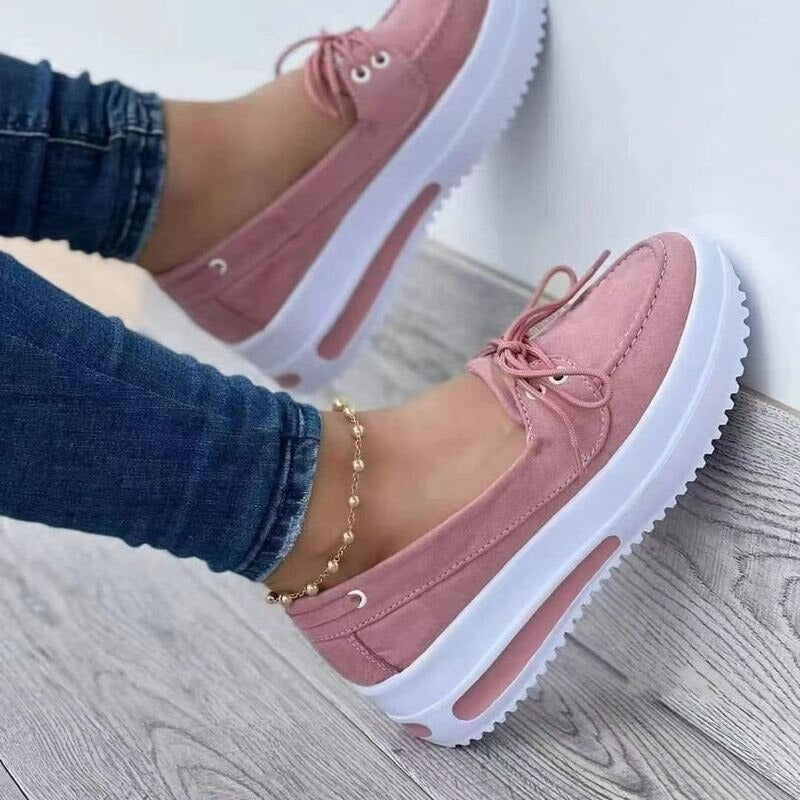 Patricia | Chic Lace-Up Sneakers
