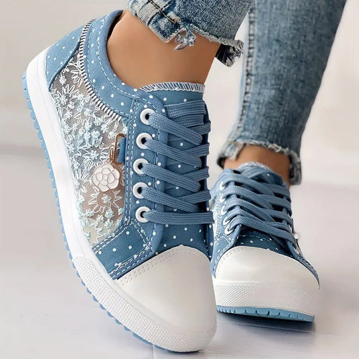 Debra | Dotted Lace Sneakers