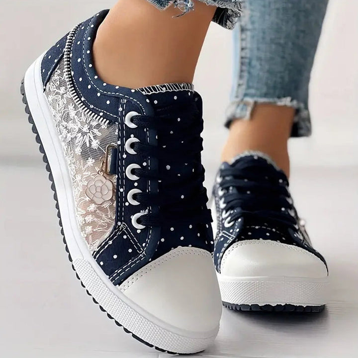 Debra | Dotted Lace Sneakers