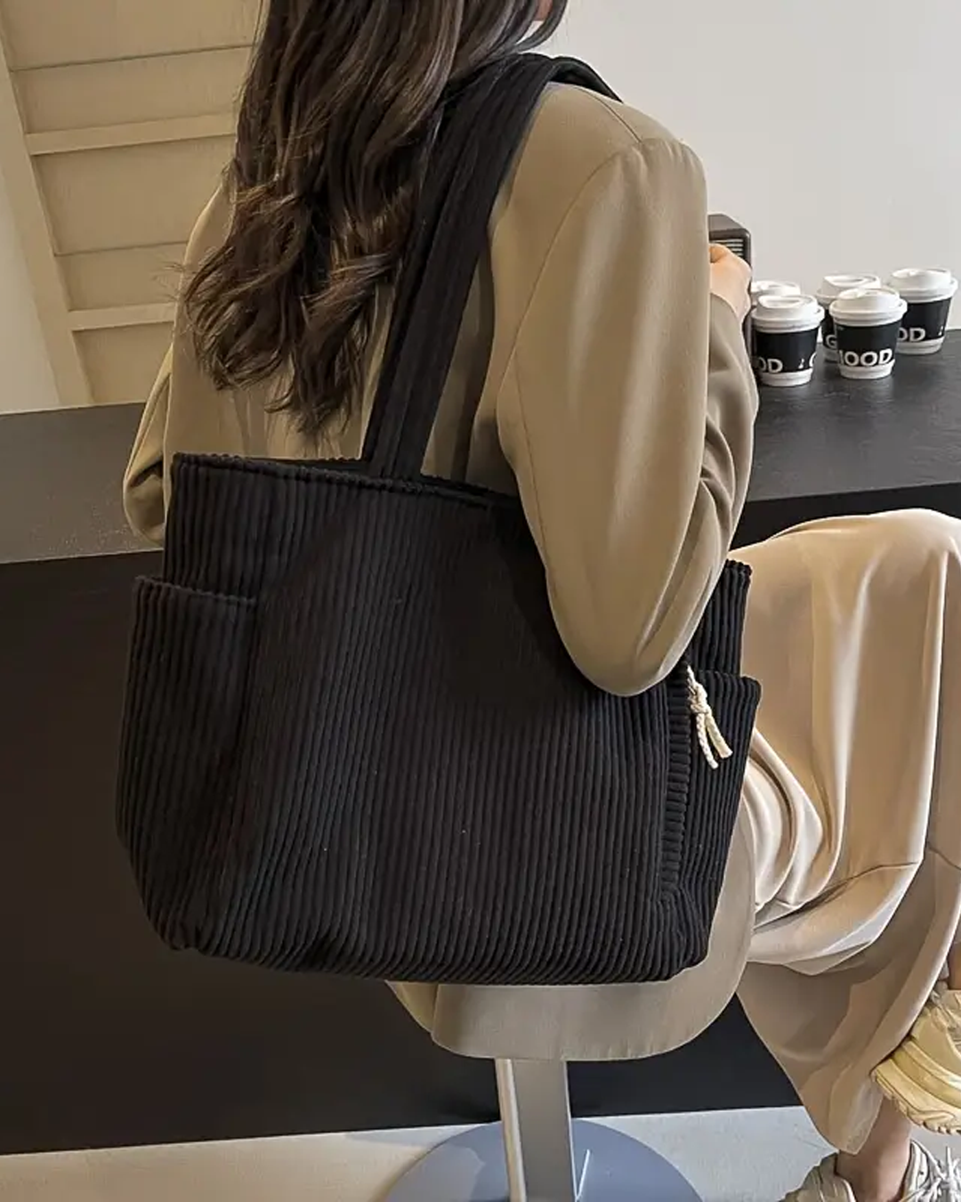 Women's Ribbed Tote Bag with Drawstring Detail