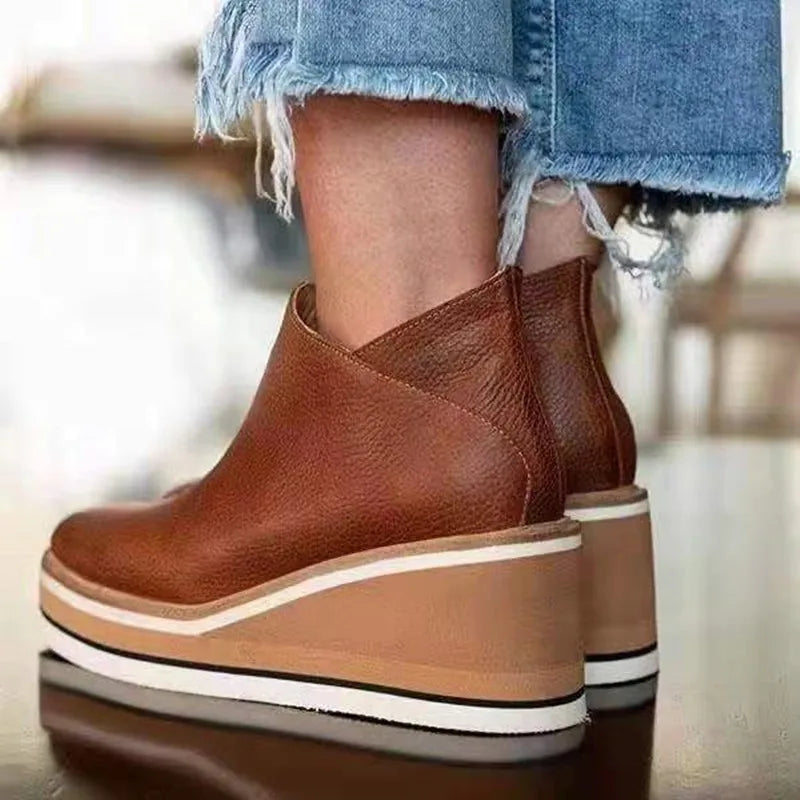 Women's waterproof boots