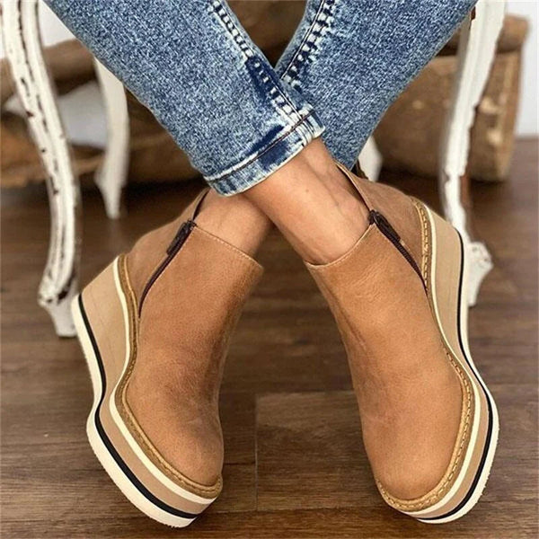 Women's waterproof boots