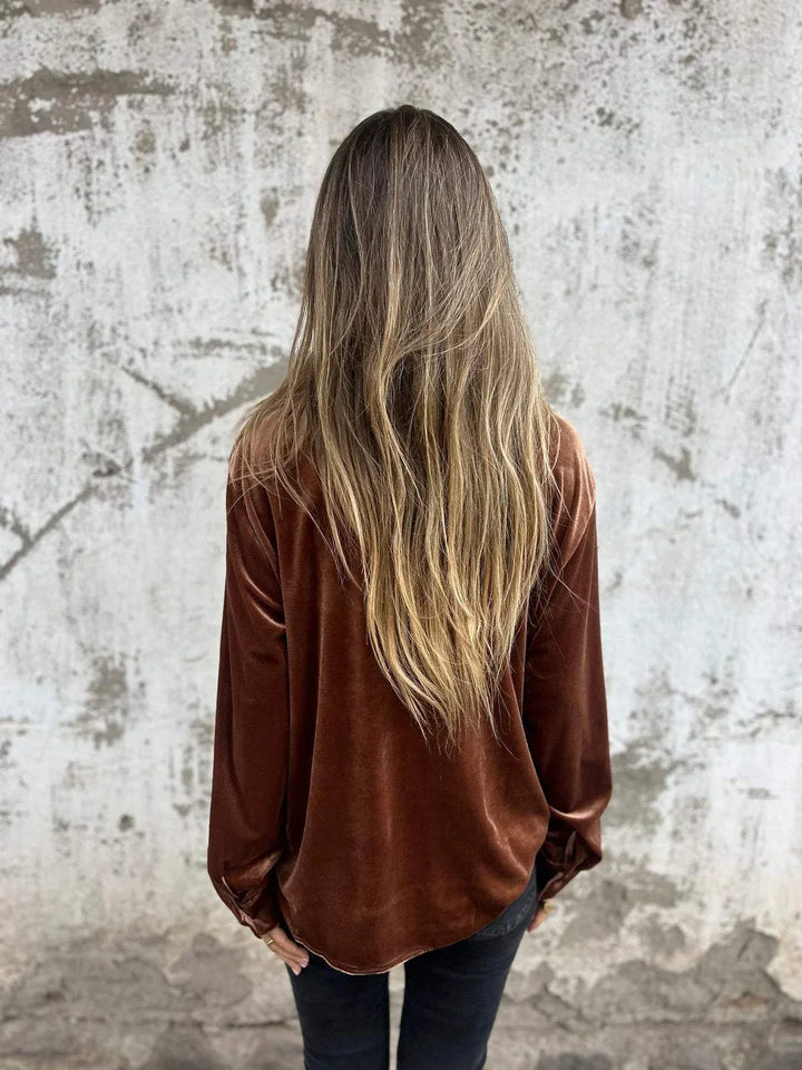 Nylah | Elegant Velvet Blouse