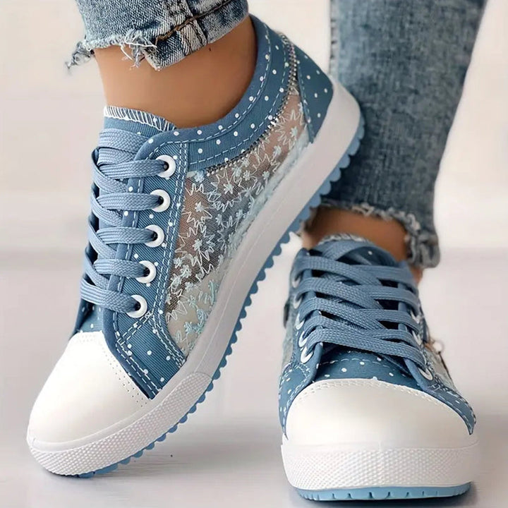Debra | Dotted Lace Sneakers