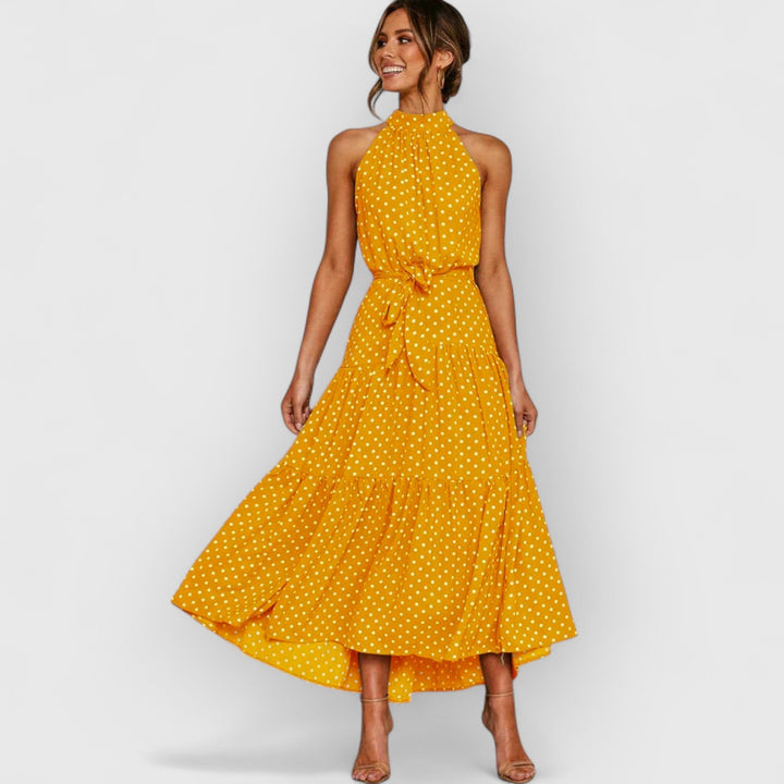 Woman's Sleeveless Maxi Dress