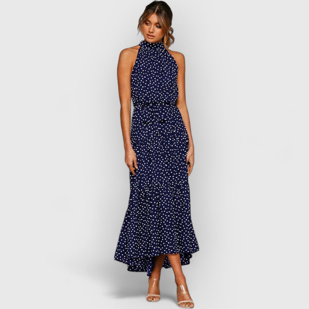Woman's Sleeveless Maxi Dress