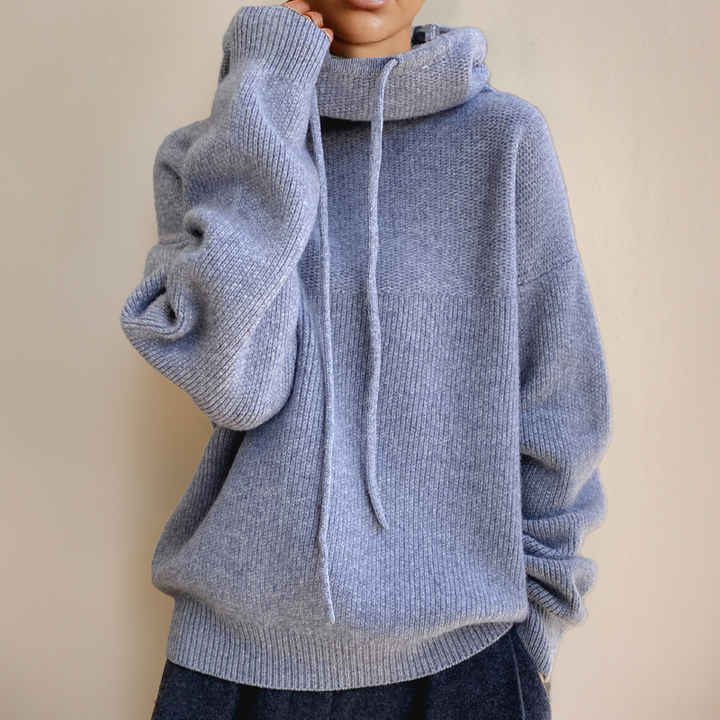 Women's jumper with hood
