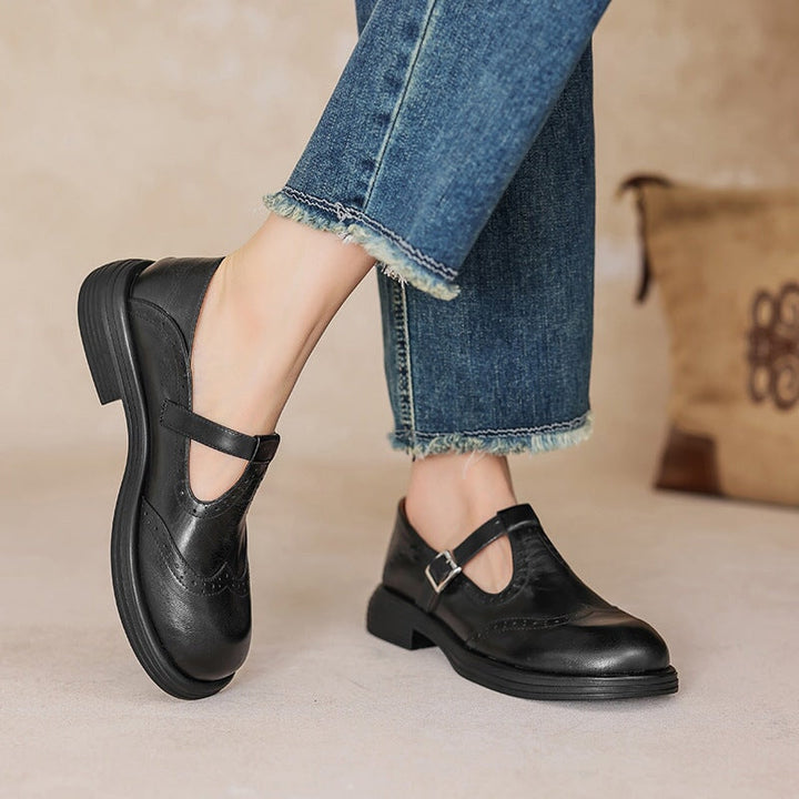 Women's elegant leather Shoes