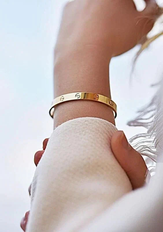 GOLD ROT | STACKABLE BRACELET SET