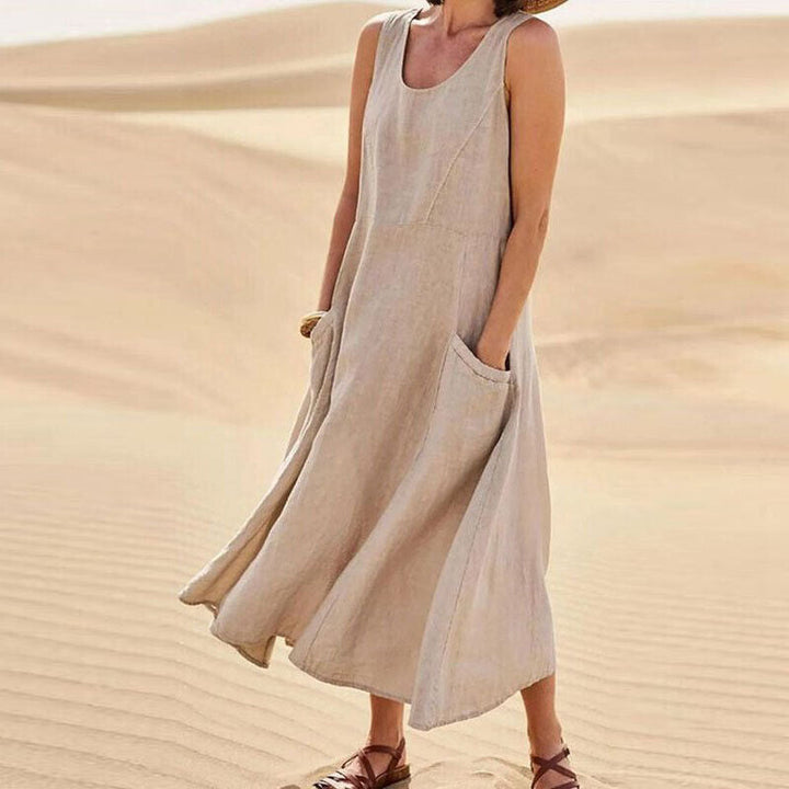 Alaia | Elegant Dress with Pockets