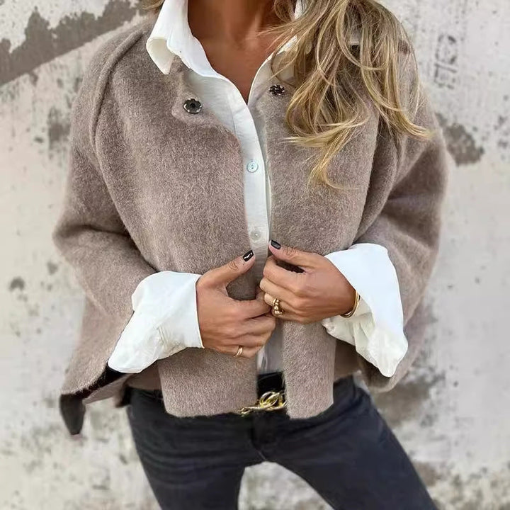 Women's Short jacket with chic flared sleeves